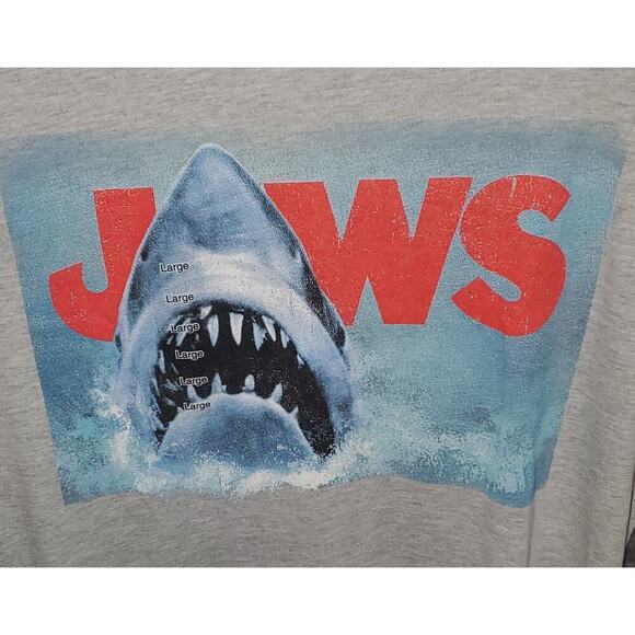 Universal Studios Jaws Graphic T-Shirt Hybrid Apparel Adult L NWT - Picture 2 of 11